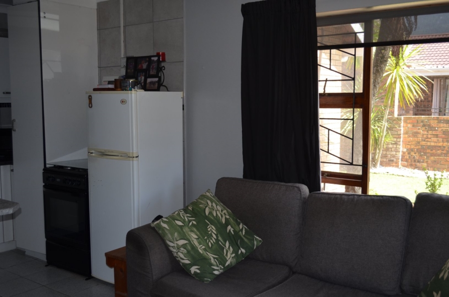 3 Bedroom Property for Sale in Denneoord Western Cape